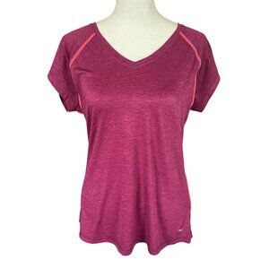 Everlast women's size medium cranberry short sleeve v-neck stretchy t-shirt